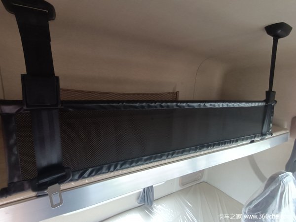 青岛解放前四后四JH6 9.5m载货车限时促销中 优惠1万