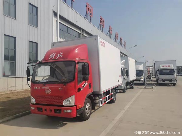 解放 J6F 160马力 4X2 4.13米冷藏车