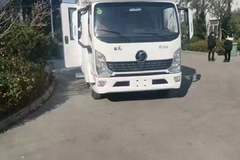 来场想走就走的旅行吧，开着舒适而温暖的房车，和喜欢的人畅游世界！