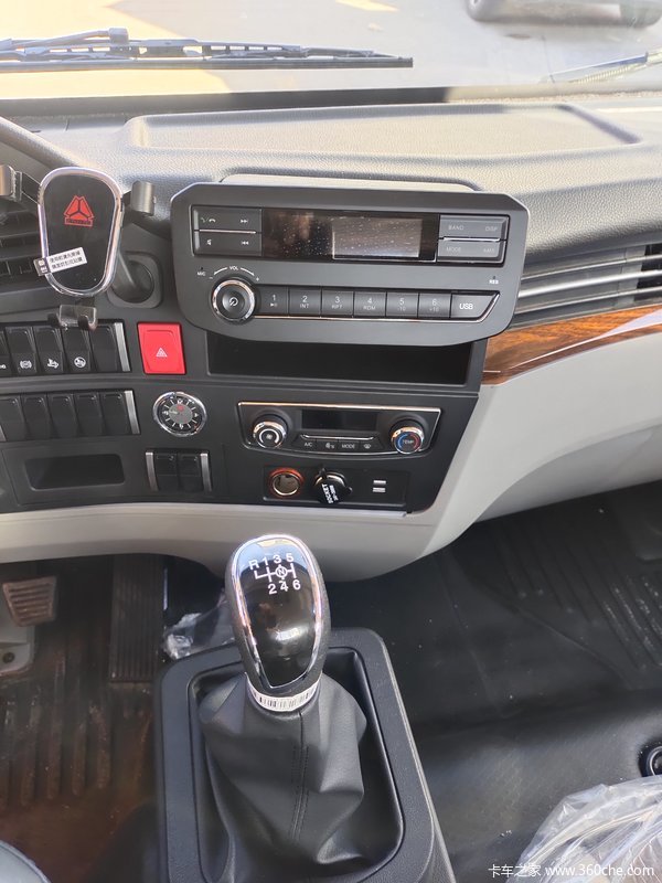 �¿���ʱ����������ҵ���캽�ߣ���������С��֮·