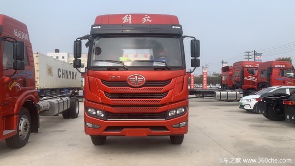 盐城解放 悍V 8*2 290马力 国六车型 欢迎来店试乘试驾！