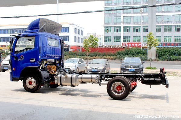 多利卡D6载货车武汉市火热促销中 让利高达0.5万