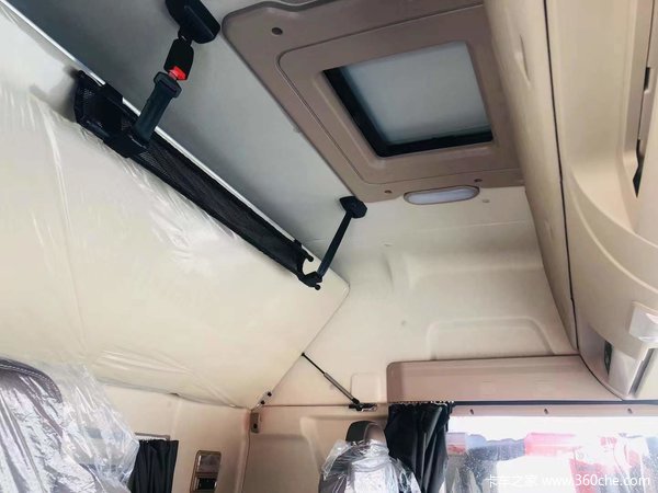 昌吉联强解放JH6CNG牵引车 限时优惠促销