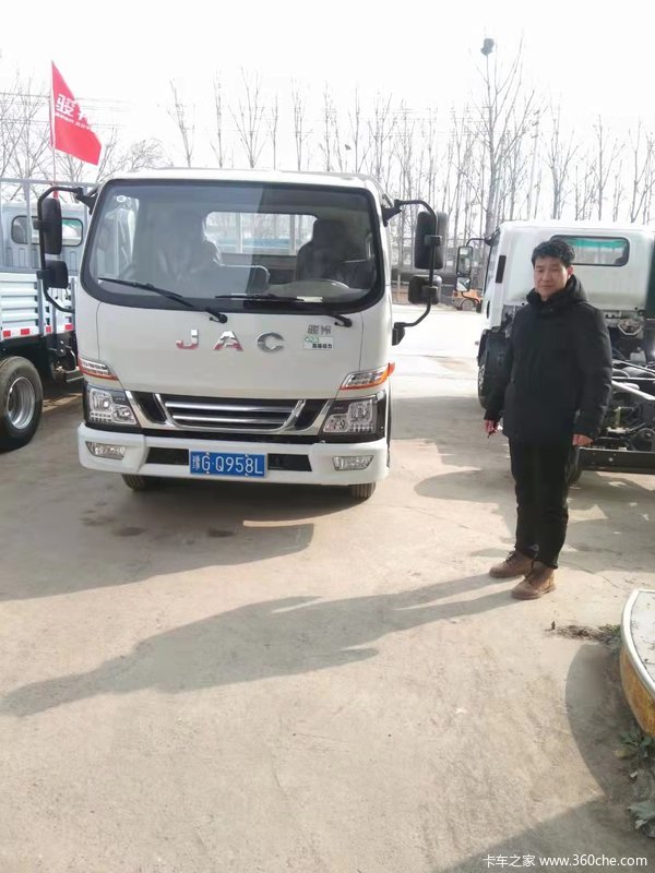 恭喜张老板 喜提爱车江淮骏铃V5载货车