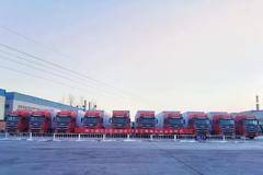 购车季/全国各地交车忙 江淮重卡唱响春季