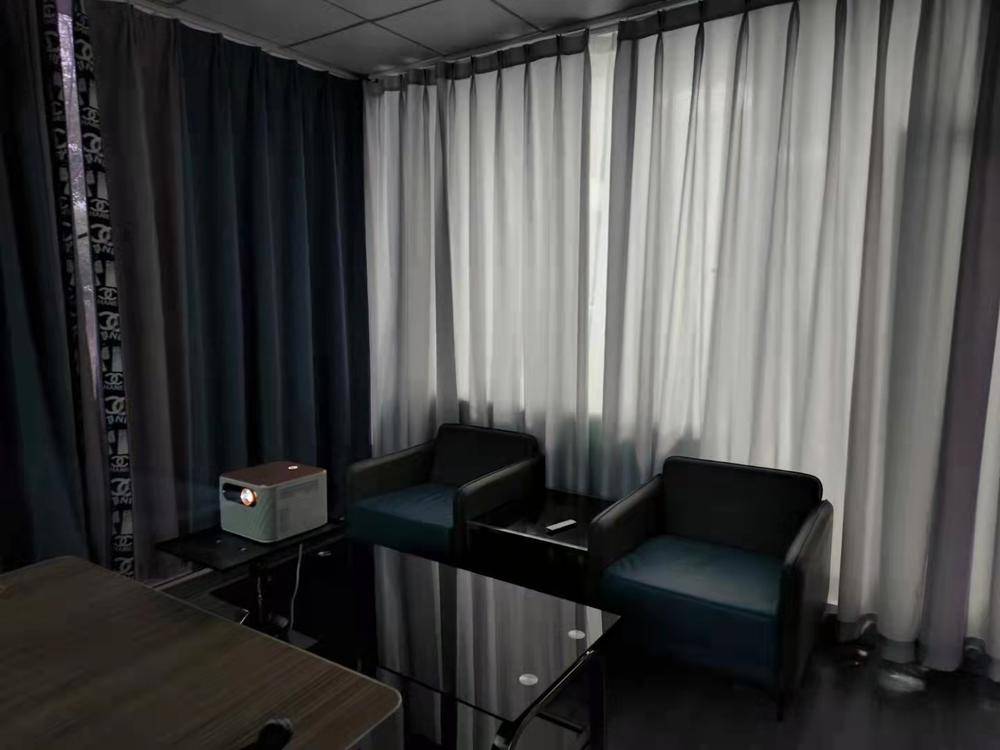 פ������־�����������޹�˾