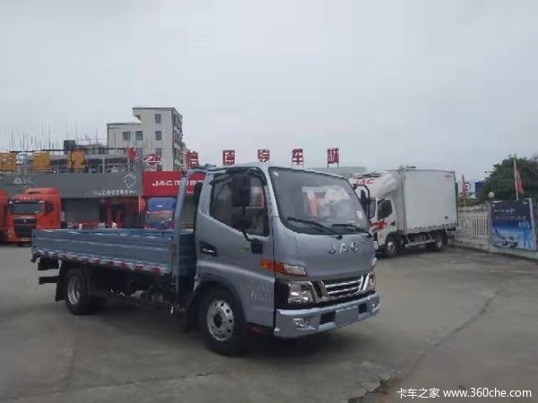 江淮骏铃地库车新车到店,欢迎新老客户到店看车-湛江信德汽车城