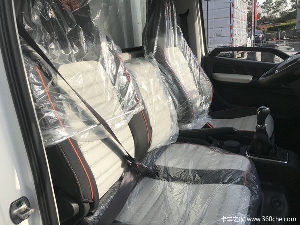 奥铃全新一代M卡荣耀上市，店内现车欢迎品鉴！