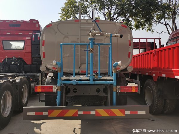 �ؼ۴���15.7�򣺹������ J6L 180���� 4X2 ��ˮ��