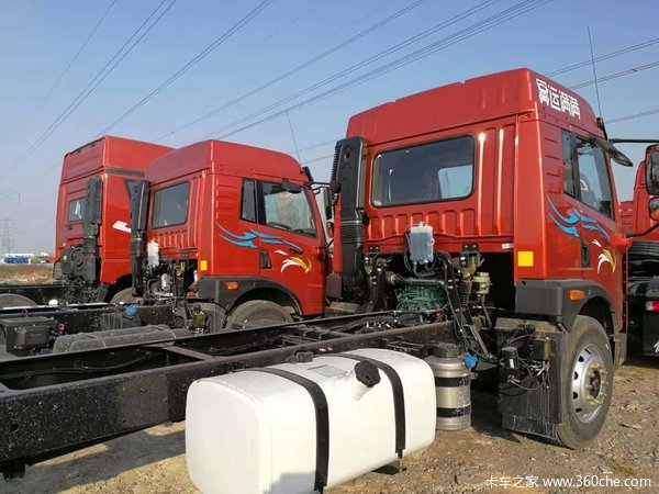 新乡元昌龙V-220载货车，V卡贵族购车首选！