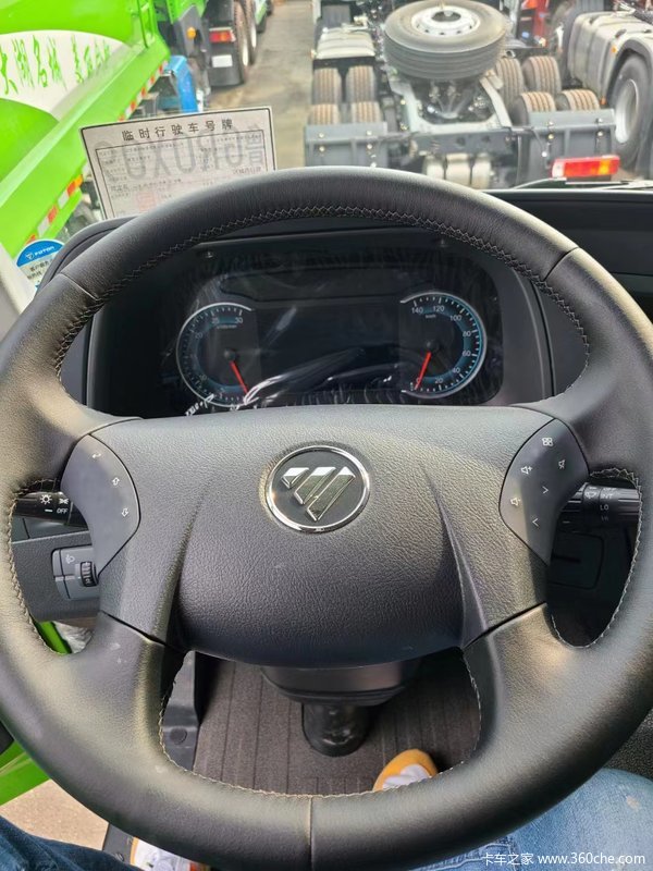 优惠0.5万，欧曼自卸渣土车优惠大放送