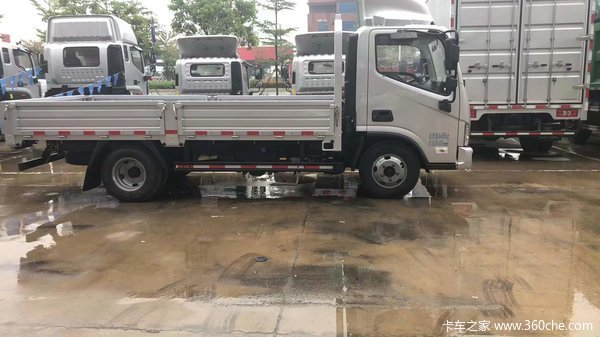 新车到店,优惠0.8万,火热促销中。