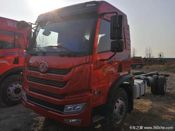 龙V 220马力载货车，降价促销，欢迎进店品鉴！