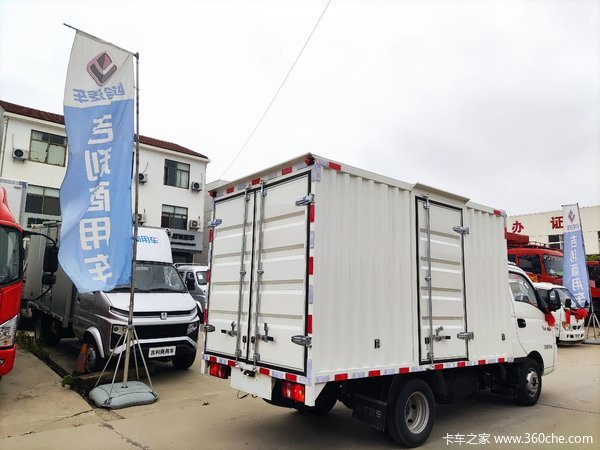 新车到店 优惠活动力度大 现车不需要等