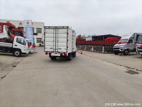 新车到店 优惠活动力度大 现车不需要等