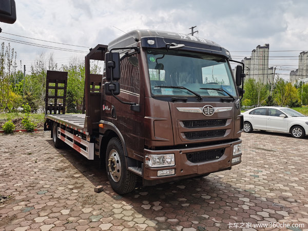 解放龙V平板运输车限时促销中 优惠0.5万