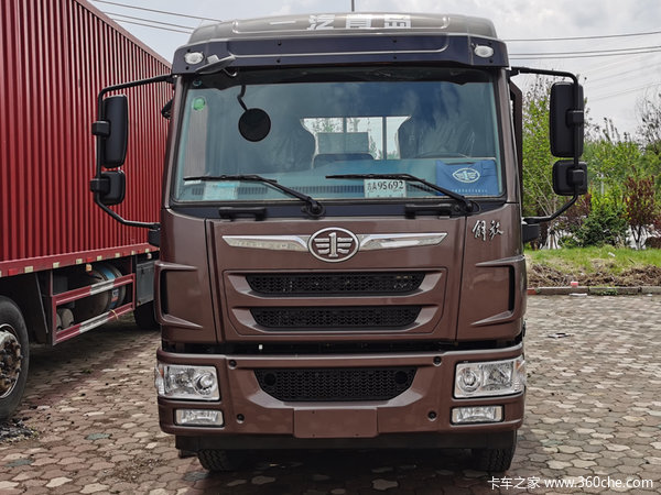 解放龙V平板运输车限时促销中 优惠0.5万