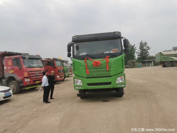 JH6 400马力自卸车 现车已经到家 可以进店详谈!