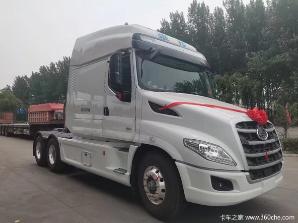乘龙t7重卡 560马力 6x4长头牵引车(国六)询