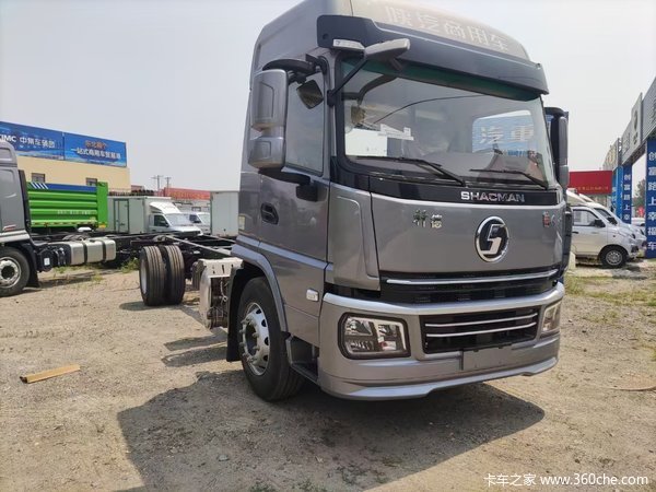 陕汽轩德翼6 4×2 6.8米载货车（底盘）优惠促销