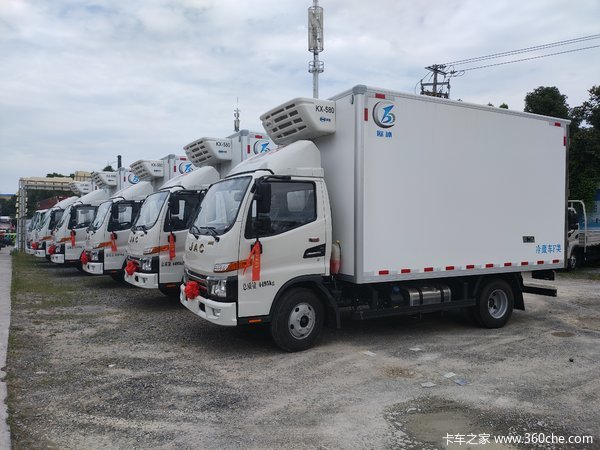 提车啦、提车啦！ 恭祝诚德供应链有限公司喜提江淮E冷藏车5台