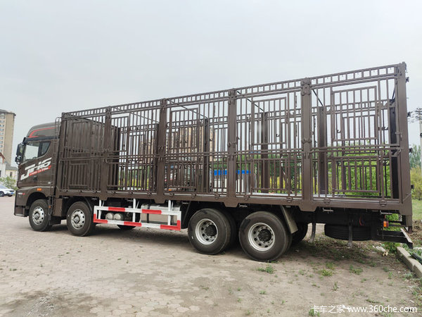 解放JH6 460马力9米车畜禽运输车，整车出售
