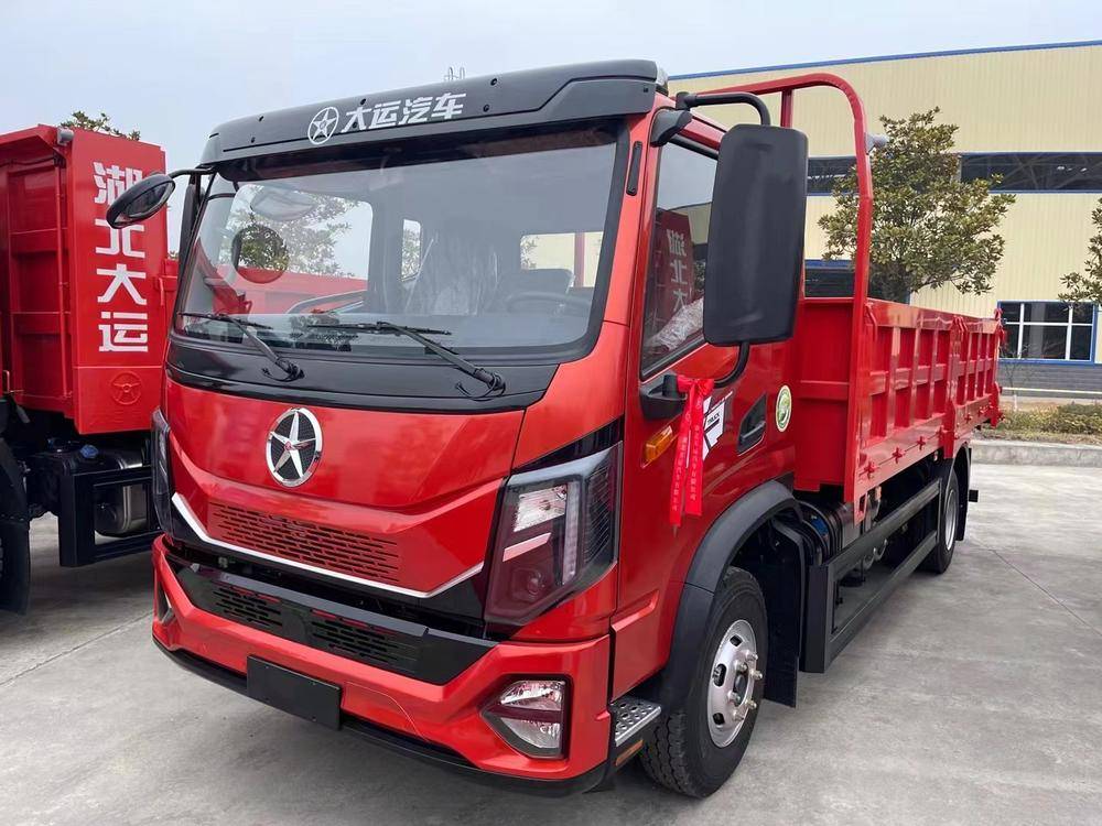 �Ϸʳ�������ó�����޹�˾���������ˣ�