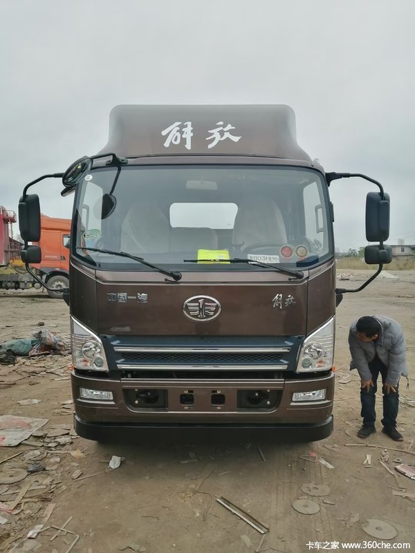 解放5.4米190马力到店了,18吨公告