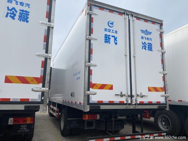 6.8米冷藏现车！现车！仅此一台，给钱就卖！