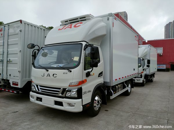 骏铃冰博士优惠啦,裸车现在只要14万3300元!