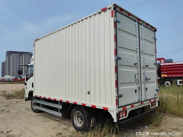 高端配置，强劲动力，城际运输选轩德 X9