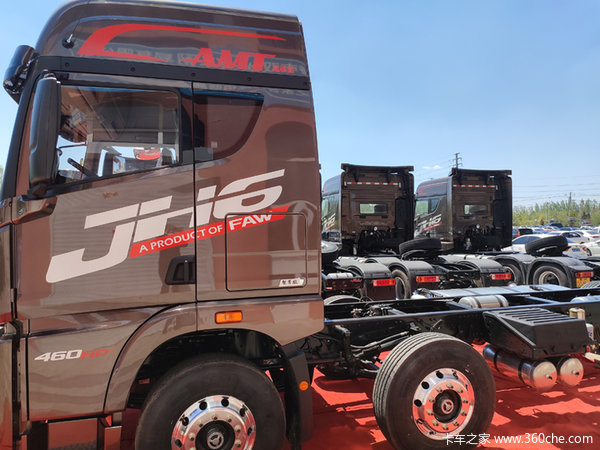解放JH6 9.6米载货车多种配置，现车出售
