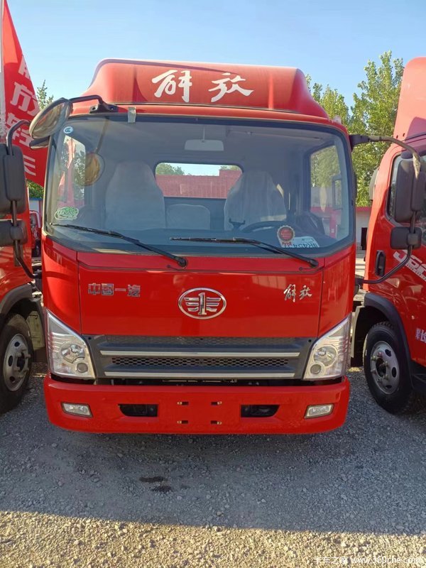 南阳腾瑞新车到店,双层大梁宽轮距宽车桥,欢迎咨询