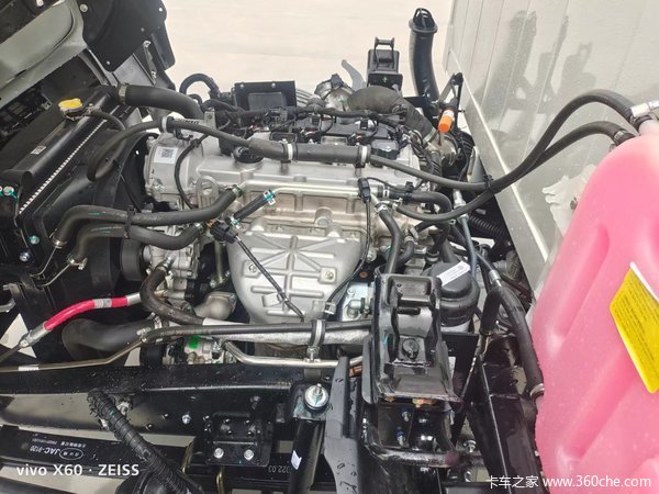 回馈客户康铃J5载货车仅售10.78万