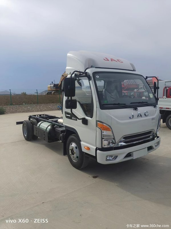 回馈客户康铃J5载货车仅售10.78万