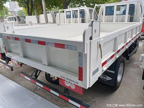 福田骁运,建材,城区渣土运输等,全能工程型蓝牌自卸