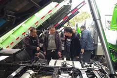 风里雨里太阳里，我们都在这里等你来买车