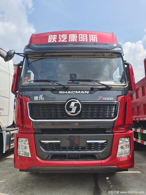 德龙X5000康明斯600马力自动挡牵引车新车到店，欢迎来撩！