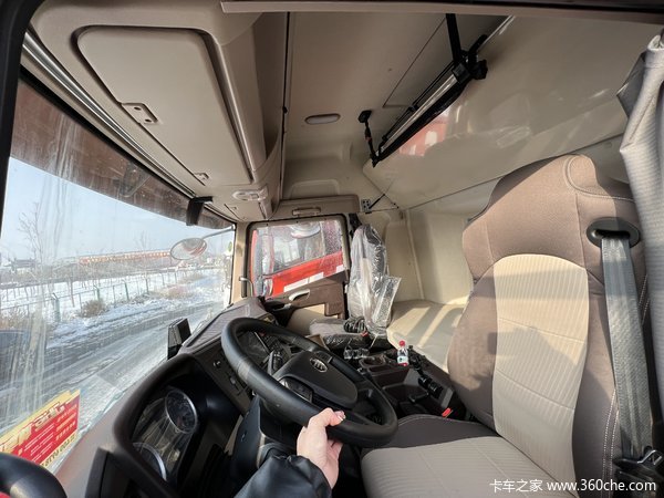 昌吉联强解放JH6460卓越版牵引车 国六现车 限时优惠促销