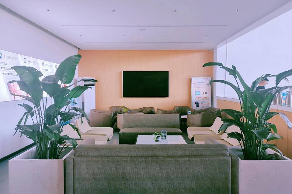 �ȷ����˲��������۷������޹�˾���ݷֹ�˾