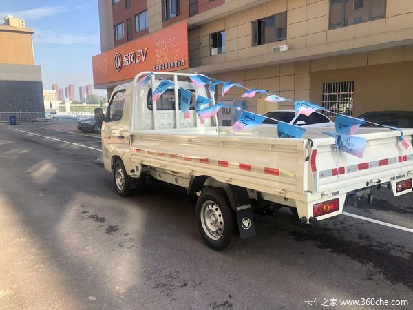 祥菱M1载货车岳阳市火热促销中 让利高达0.2万