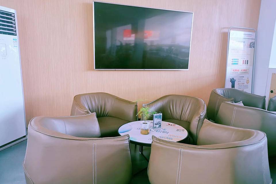 �ȷ����˲��������۷������޹�˾���ݷֹ�˾