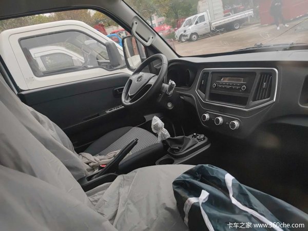 回馈客户跨越者D5载货车仅售6.58万