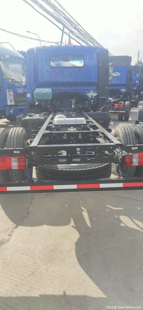 ���ݰ��� HOWO�Ῠ 150���� �����ػ�������������