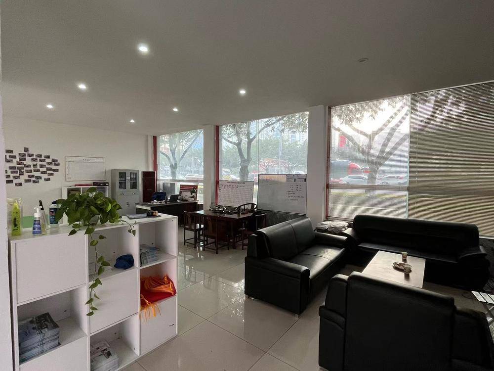 ����ʤ�����������۷����������ι�˾