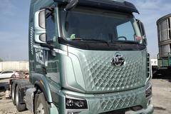 新车到店 潍坊市乘龙H5V牵引车仅需32万+