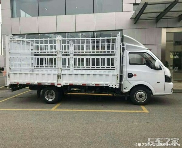 东风途逸仓栏小卡火热销售中，优惠多多