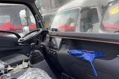 骏铃V6冷藏车厦门市火热促销中 让利高达0.45万