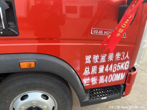 优惠1万 青岛市悍将四米二高栏车载货车火热促销中