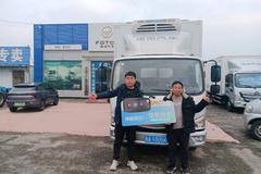 1台欧马可S1冷藏车在濮阳安泰成功交付客户